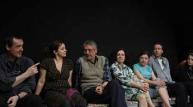 piesa contemporana si conflictul de atitudine