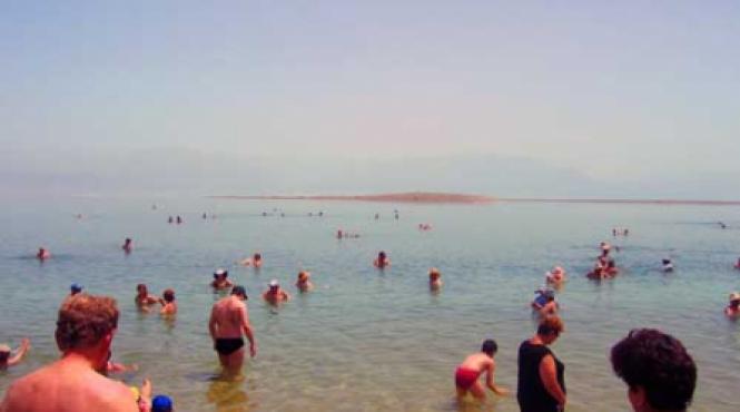 viata de la marea moarta