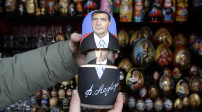 cine ajunge tarul rusiei dupa alegerile din anul 2012