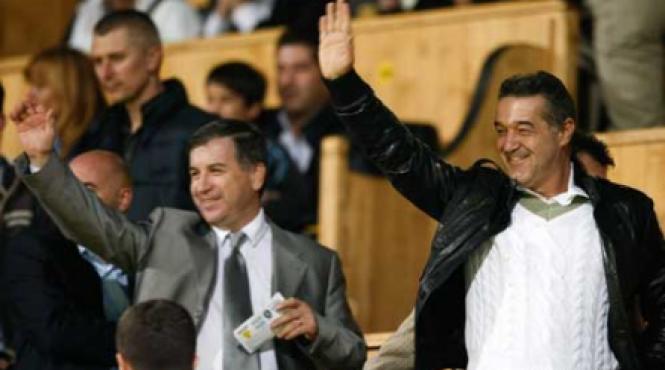 argaseala a ridicat capul din pamant