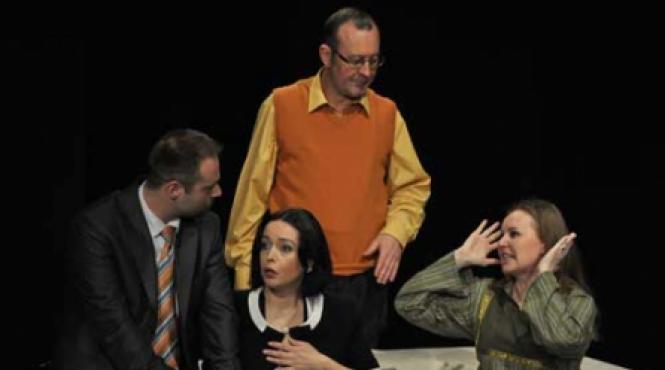 dinte pentru dinte sau zeul carnajului