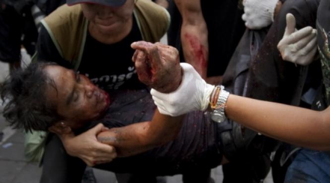 thailanda isi numara mortii si evalueaza pagubele