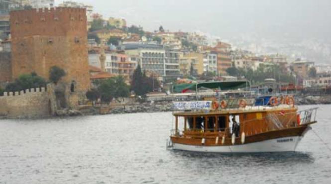 alanya cetatea piratilor dar de nunta pentru regina cleopatra