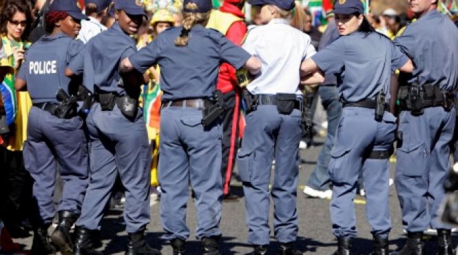 trei persoane care ar fi participat la jaful asupra ziaristilor portughezi si spanioli au fost arestate