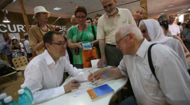 scriitorul petru popescu si jocul dintre el si glorie