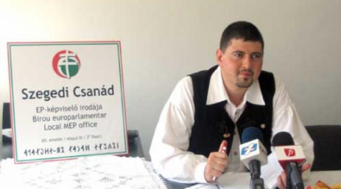 protest maghiar fata de europarlamentarul jobbik