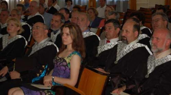 premianta la harvard refuzata de romania