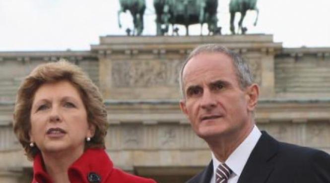 sotul presedintei irlandei pradat de un roman