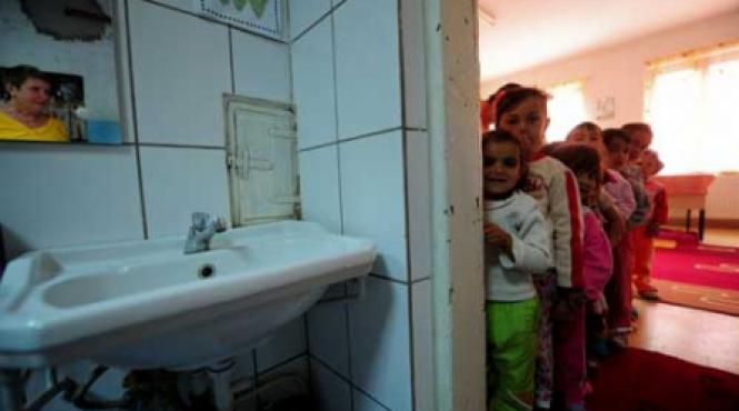 dascalitele de la scoala din prislop