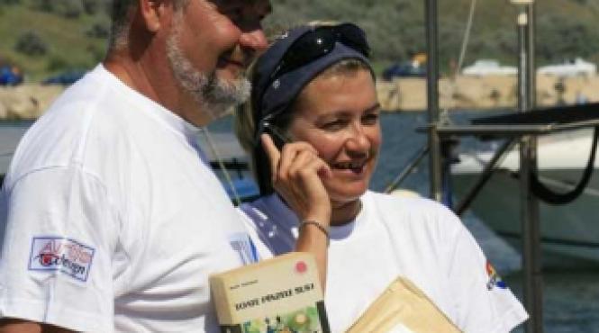 documentar cu toate panzele sus la tvr 2