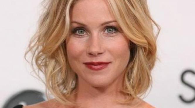 christina applegate se pregateste sa devina mamica