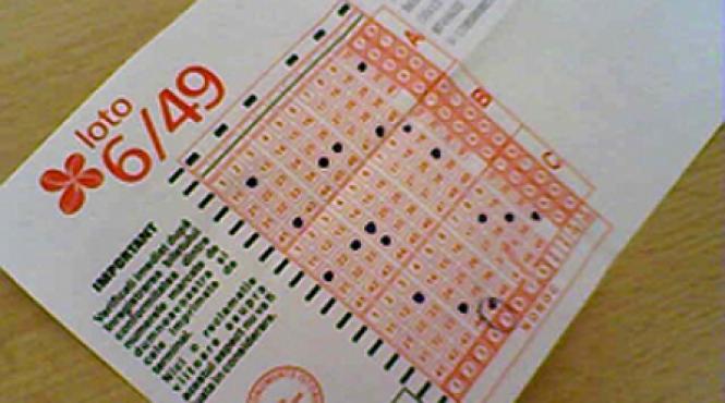 loto 6 49 report de aproape 6 milioane de euro