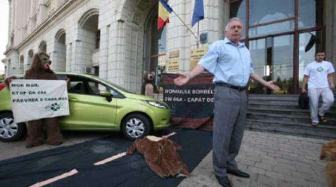 borbely blocheaza drumul lui basescu