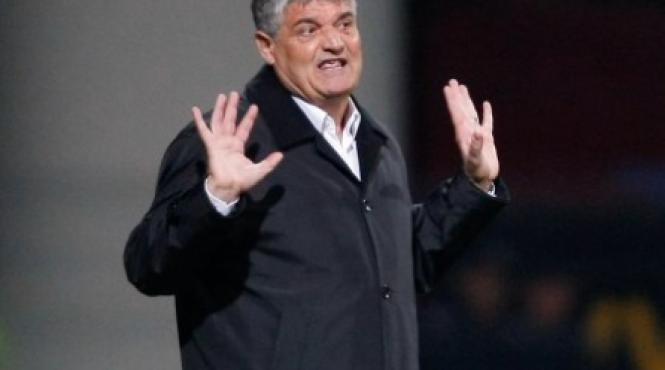 andone daca nici cu steaua nu batem titlul e compromis