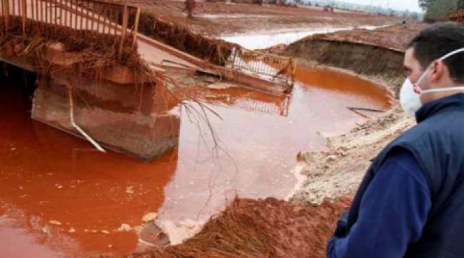 dezastru ecologic in ungaria bilantul a ajuns la noua morti