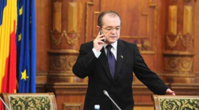 doar 4 dintre romani cred ca guvernul boc ar trebui sa mai conduca tara