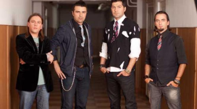 vunk pleaca in turneu