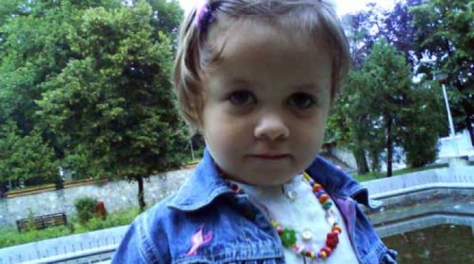 abandonata in spital la un pas de paralizie