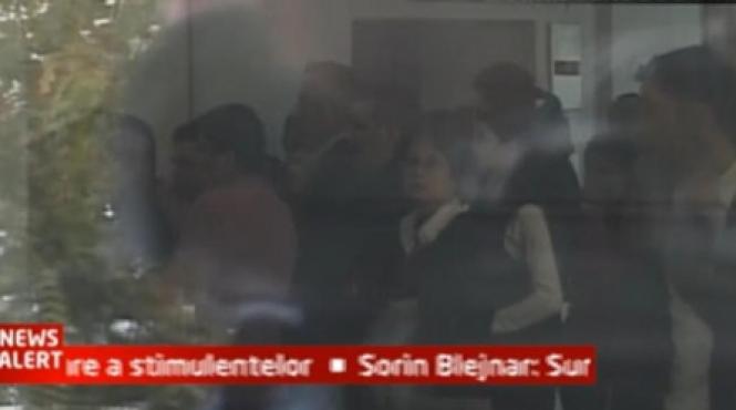 protest spontan la finante angajatii nu cred ca si vor primi stimulentele