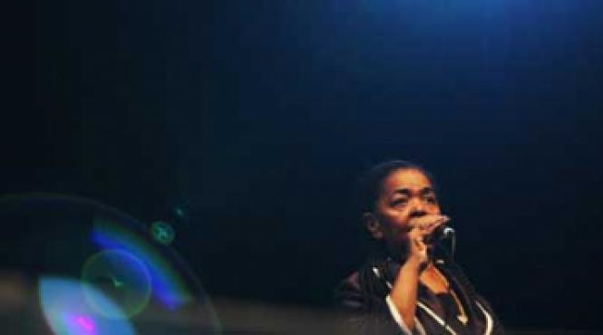 regina mornas a electrizat din nou capitala