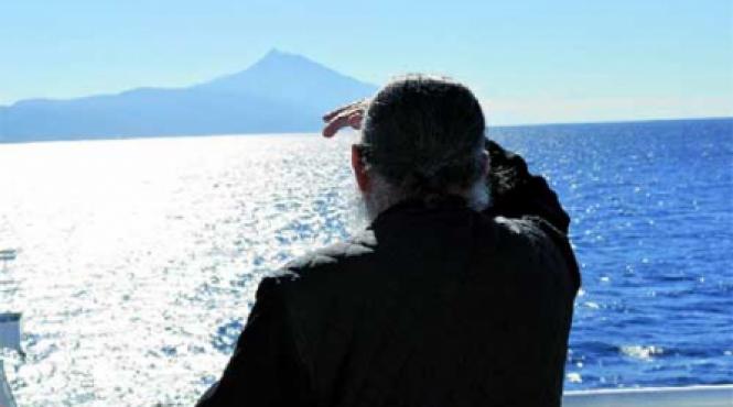 doi schimnici romani de la muntele athos