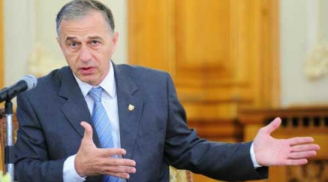 personalul didactic si de cercetare va fi pensionat la 65 de ani