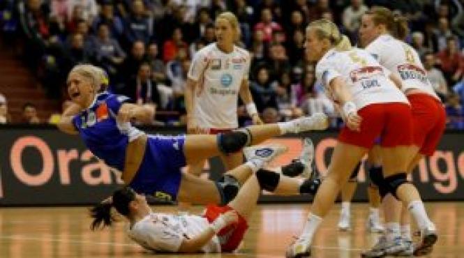 victorie de palmares pentru oltchim viborg eliminata