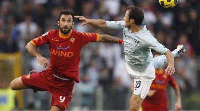 stefan radu are probleme la menisc dar inca nu se opereaza