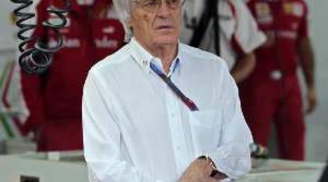 bernie ecclestone agresat si jefuit la londra