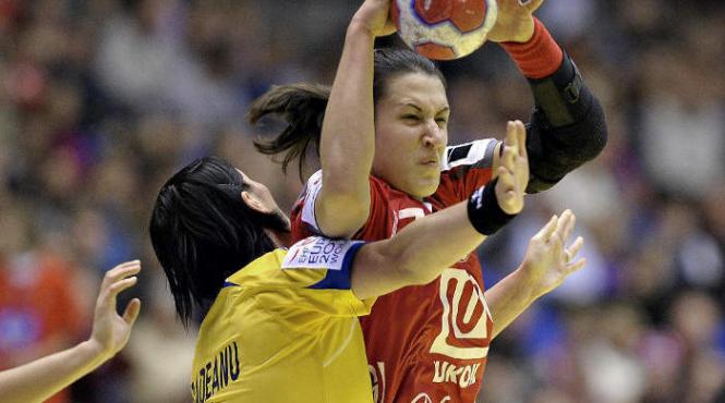 ce de handbal romania merge in grupele principale dupa 40 28 cu serbia