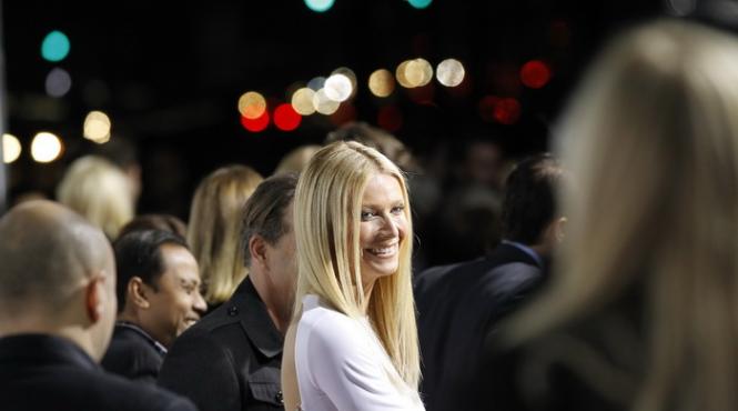 country strong filmul inspirat de vietile lui michael jackson si britney spears