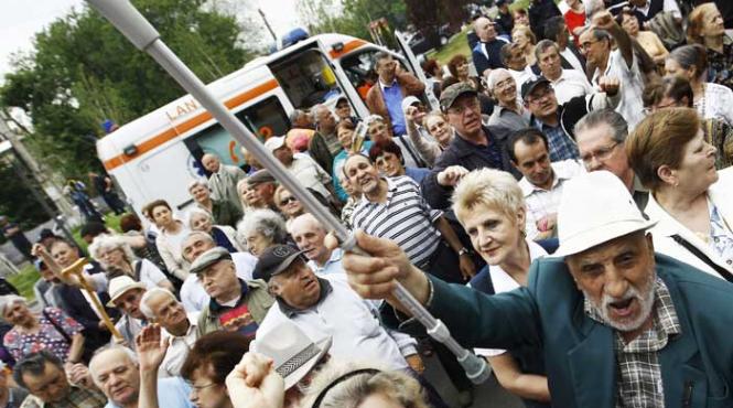 2011 un an greu in care vom trai din imprumuturi