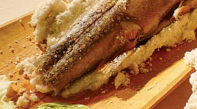 pastrav de bratia in ie de albus si sare