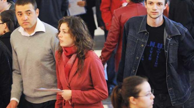 munca in strainatate pentru studenti