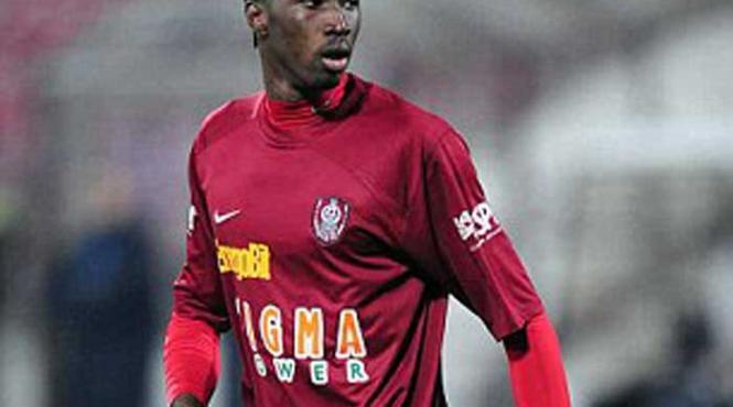 traore blocat de clauza