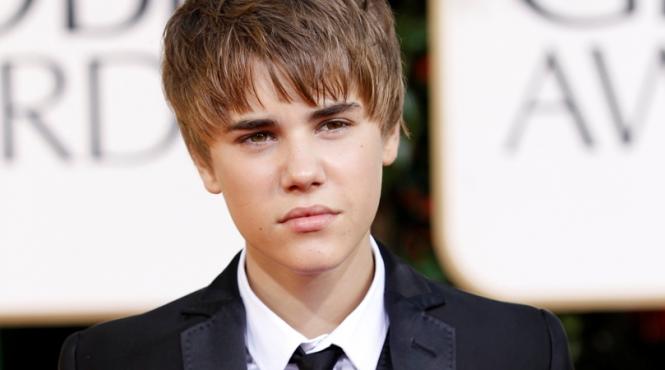 justin bieber speriat la culme de prezentatorul globurilor de aur