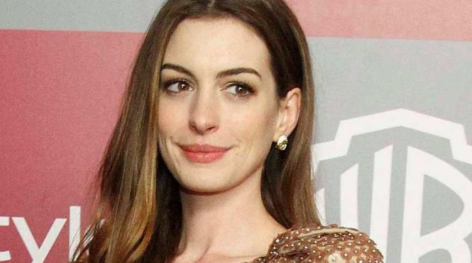 anne hathaway noua catwoman in urmatorul batman