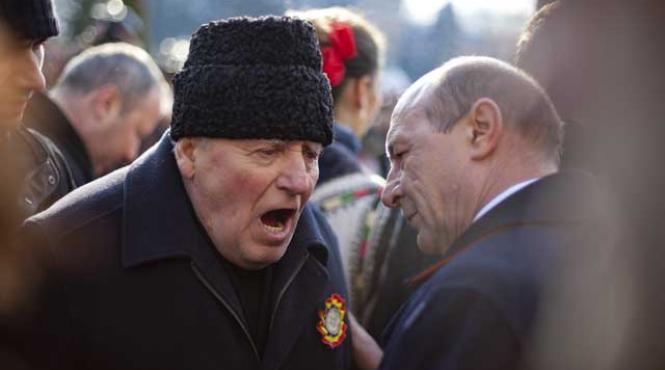 basescu la filmul eu cand vreau sa fluier fluier