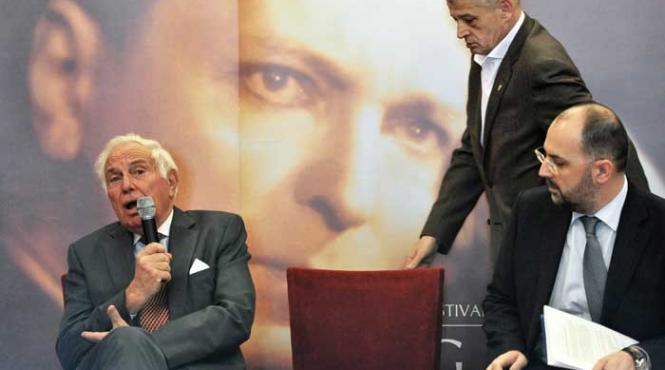 festivalul enescu si mall ul cultural