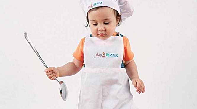 un desert pufos cu miere si cascaval