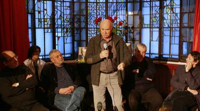 poeti cautati va un tudor gheorghe