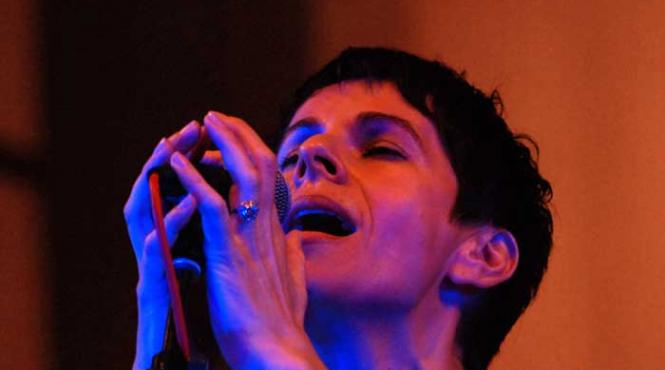 teodora enache lanseaza a child is born