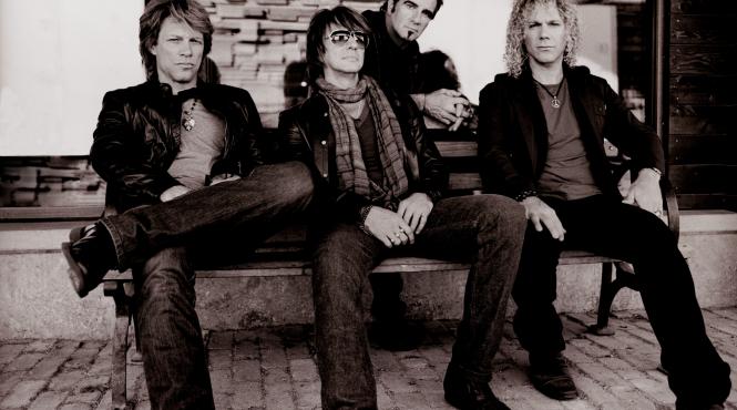 vanzari record la bon jovi peste 10 000 de bilete in doua saptamani