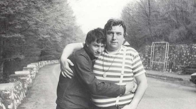 viata lui adrian paunescu povestita de andrei paunescu