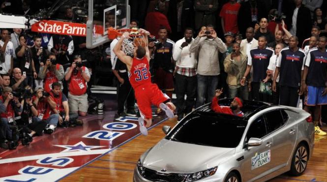 slam dunk peste masina video