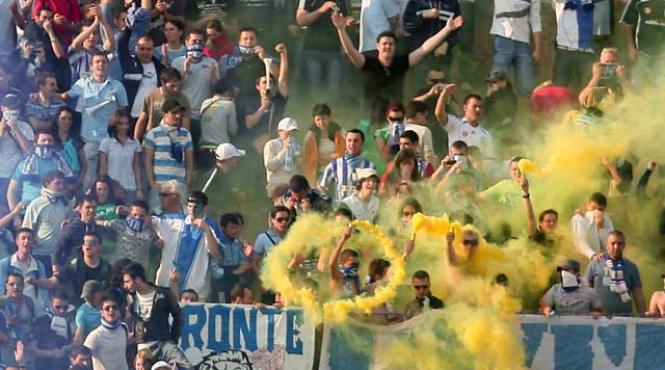 ultrasii craiovei spun pas cu steaua