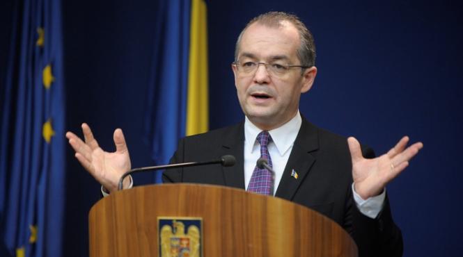 boc despre codul muncii daca iti faci treaba si esti performant legea te apara