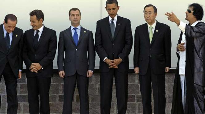 gaddafi cu averea n pom