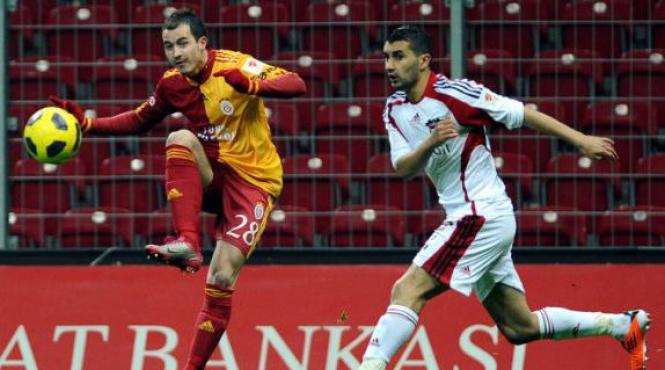 hagi pe faras galata eliminata din cupa turciei si din europa