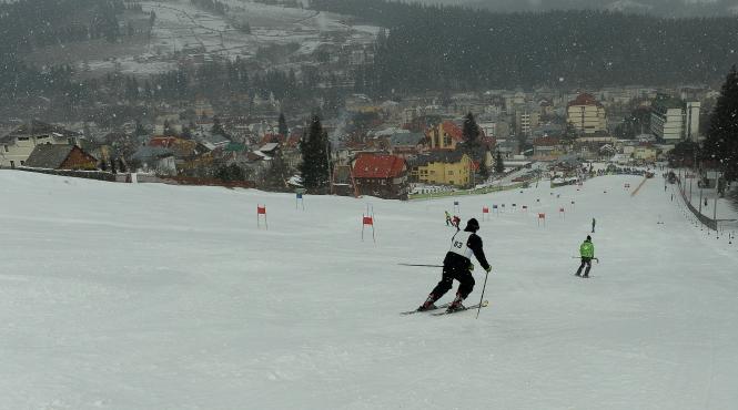 spectacol la vatra dornei